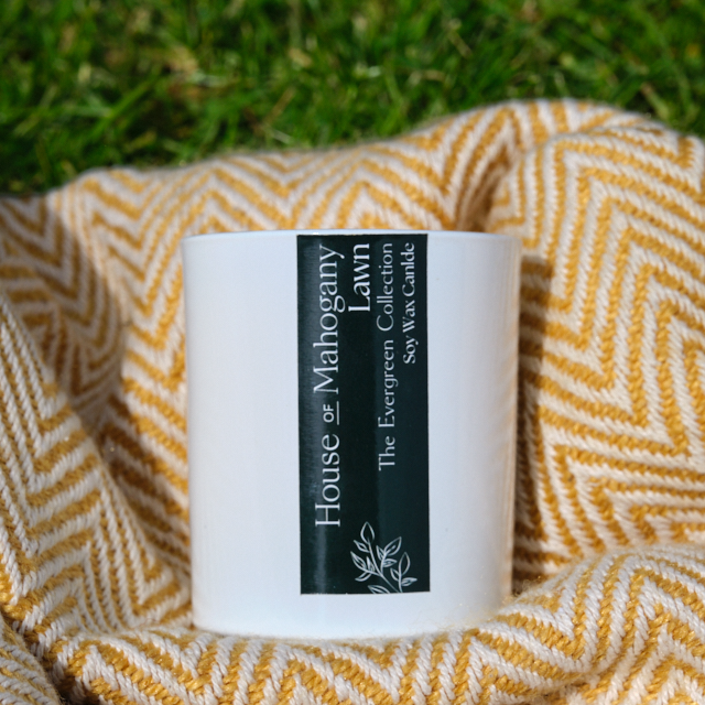 Lawn Candle : The Evergreen Collection