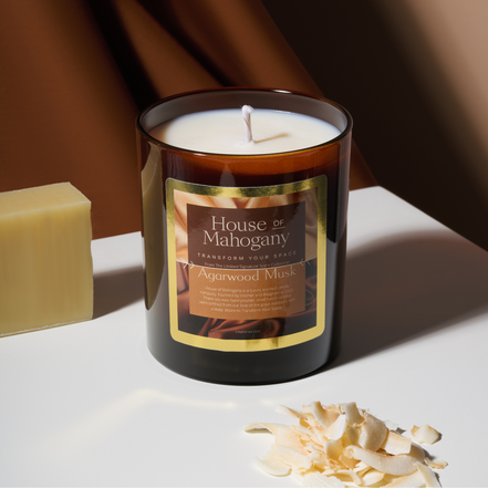 Agarwood Musk – Luxury Soy Wax Candle with Natural Fragrance Oils
