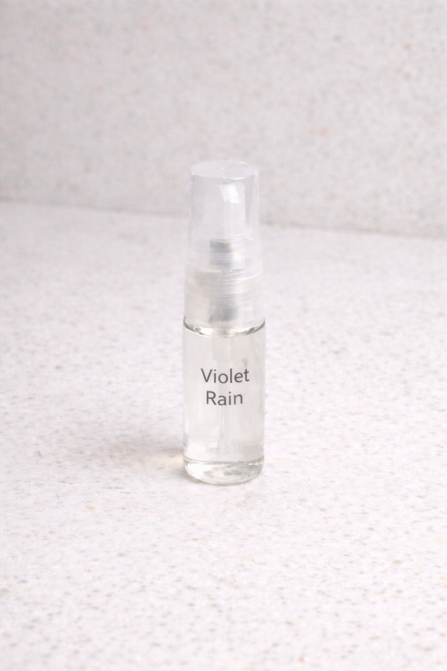 Violet Rain Room Spray – Soft Gothic Floral Fresh Natural Home Fragrance