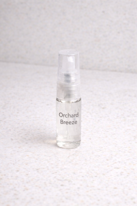 Orchard Breeze Room Spray – Fresh Citrus Natural Home Fragrance Spray
