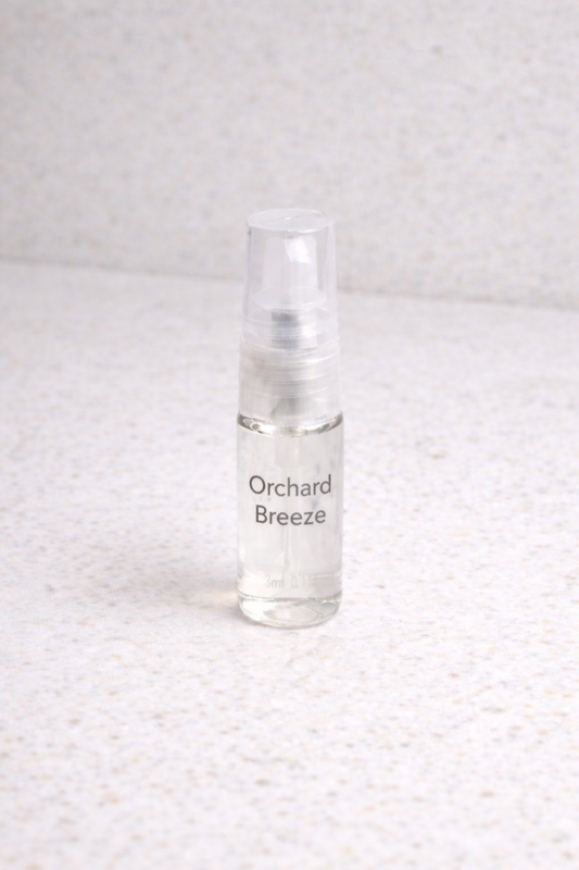 Orchard Breeze Room Spray – Fresh Citrus Natural Home Fragrance Spray